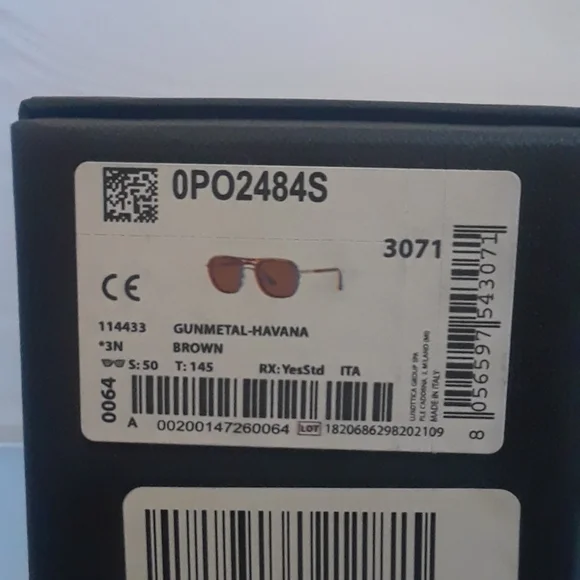PERSOL UNISEX SUNGLASSES.